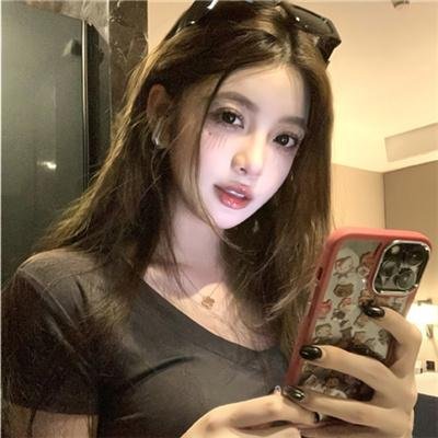 快乐的小鸡